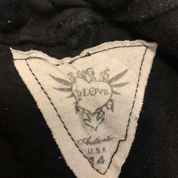 black casual shorts - Picture 2 of 2